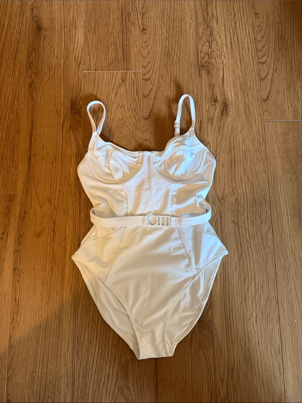 SOLID & STRIPED white One-Piece Swimsuit with Belt Accent